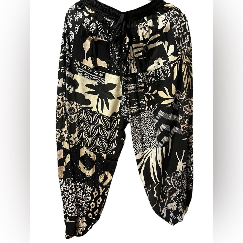 Black #24 NWT 100% rayon patchwork jogger bottom pants